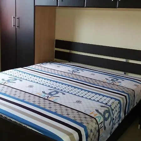 Hotel Tre Shqiponjat Velipoje Hotel